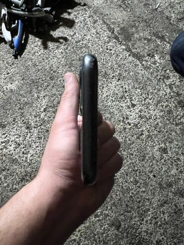 Çaydanlar: IPhone 11, 128 GB, Qara, Face ID — 4