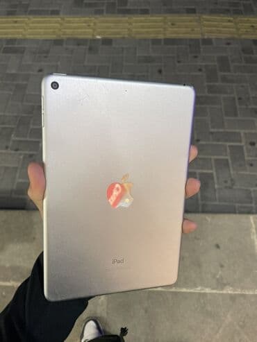 ipad mini5: Apple iPad mini 5 (2019), 9,7", 64 GB — 1