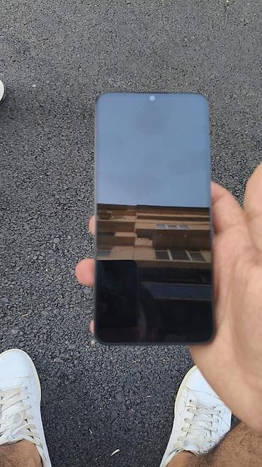 xiomi a4: Xiaomi 13, 256 ГБ, цвет - Черный, 
 Отпечаток пальца — 2