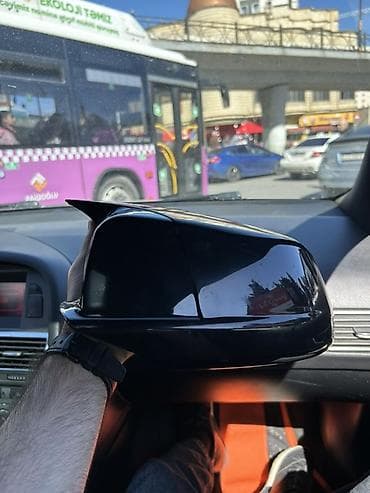 bmw guzgu: Sol, BMW F-10, 2012 il — 1