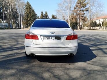 mersedes qapı: Hyundai Genesis: 3.8 l | 2010 il Sedan — 9