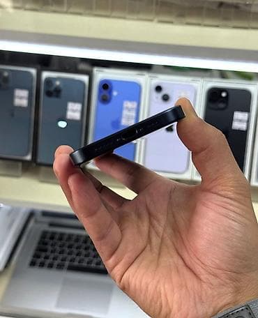 iphone 1q: IPhone 15 Pro, 256 GB, Blue Titanium, Zəmanət, Simsiz şarj, Face ID — 6