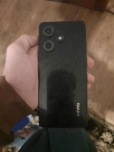 16 pro max qiyməti: Infinix Hot 30, rəng - Qara, Sensor — 4