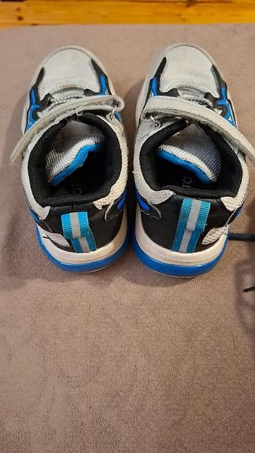 Oyuncaqlar: Uşaq ayaqqabıları – 2 cüt bir yerdə 1) İdman üslublu mavi-qırmızı — 3