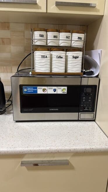 Mikrodalğalı soba Samsung, Ayrıca dayanan, Mikrodalğalar ilə, rəng - Qara, İşlənmiş