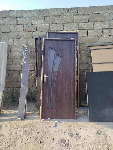1 ededi 50azn – ağac teksturalı tünd qəhvəyi rəngdə MDF/laminat