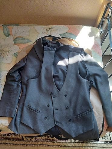 idman kostyumu: 3 dəfə toya geyinmişəm Kişi üçlü kostyum dəsti - Rəng: tünd boz — 3