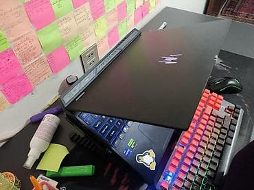 Apple MacBook: Bu kompüter, i9 14900hx prosesora malikdir və evdə 4 ay qalıb — 6