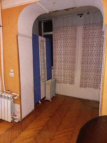 Yasamalda asan xidmetle uz uzə Kohnə tikili bina 4un 2i 1 otaqli orta — 5