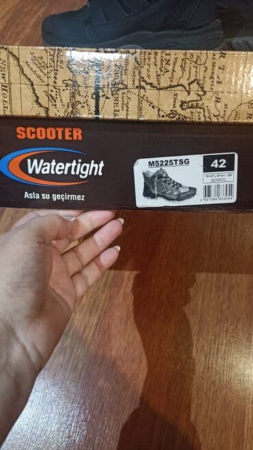 sukeçirməyən kişi sapoqları: Su keçirməyən bot. az geyilib. əla vəziyyətdədir. deaktiv olan — 5