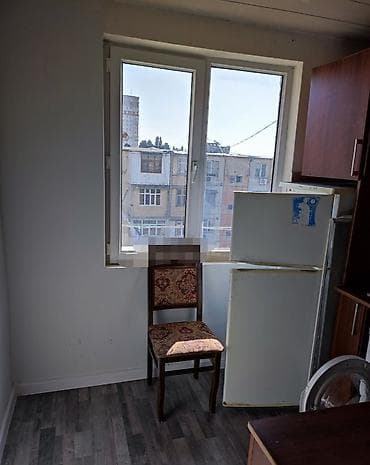Квартиры: Nizami rayonu vasmoy bazar terefde əlverişli ərazisində — 4