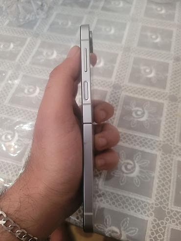 samsung galaxy s7 fe: Samsung Galaxy Z Flip 5, 256 GB, rəng - Boz, Barmaq izi — 2