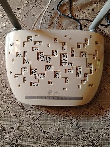 adapt: TP-Link Wi‑Fi router Xüsusiyyətlər: - İki ədəd xarici antenna – — 1