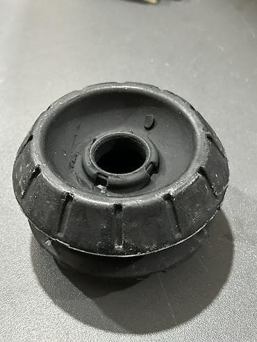 nissan tena: 54320-3VA0A (Amortizator paduşkası / опора) Alternativlər: * — 2