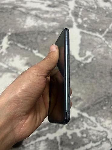 ipad 8: IPhone 11 Pro, Yaşıl, Face ID — 5