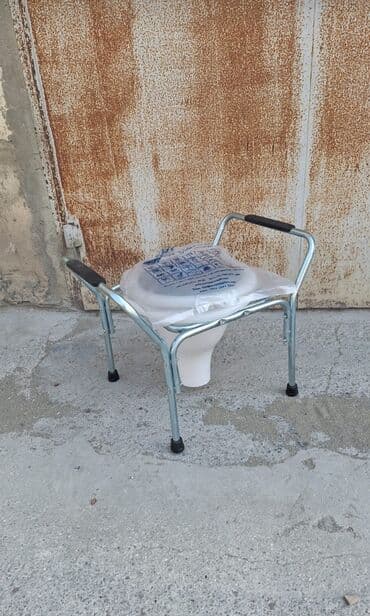 Yerimək üçün arabalar, çəliklər, əsalar, rollatorlar: Topdan və Pərakəndə Anbardan Satiş. Whatsapa gonderin qiymeti oyrenmek — 2