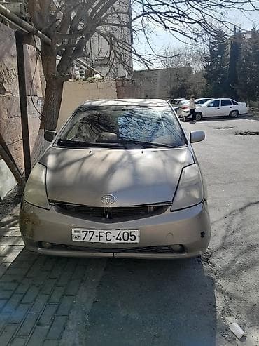 turbo az e220: Toyota Prius hibrid sedan tecili satlir - Model: Toyota Prius (2-ci — 1