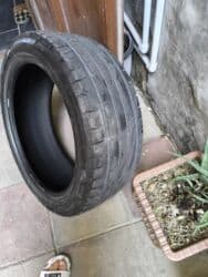 Шины: Məhsul: Avtomobil şini 
Ölçü: 215/45 R17 — 2