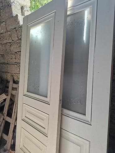 seyfi qapi: Ağ rəngdə interyer qapıları – 2 ədəd dəst - Material: MDF/taxta — 1