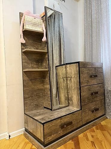 komotlar: Güzgülü — 1