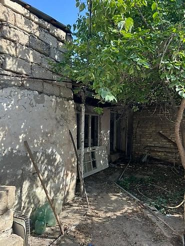 park azure ev satilir: Qaraçuxur qəs. 3 otaqlı, 25 kv. m, Kredit yoxdur, Təmirsiz — 2