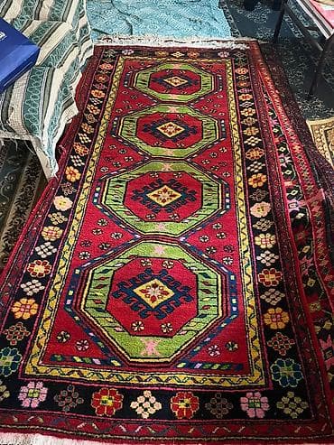 Əl toxuması xalçalar – müxtəlif naxış və rənglər Məhsul təsviri: - lalafo.az -da Əl toxuması xalçalar – müxtəlif naxış və rənglər Məhsul təsviri: -