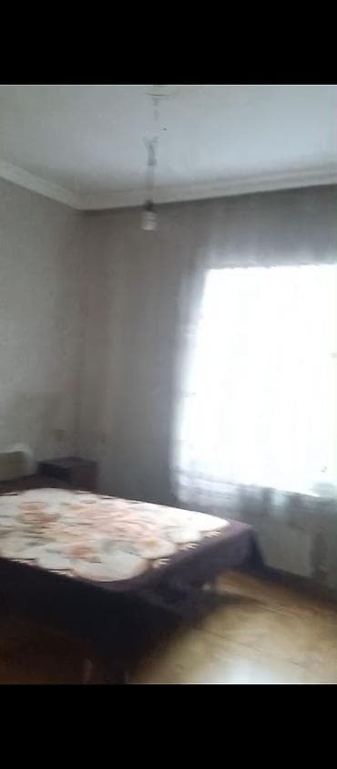 75 kv. m, 2 otaqlı, Kombi, Qaz, İşıq — 4