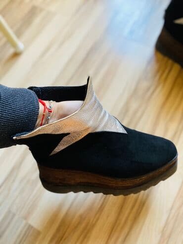 dəri qadın botilyonu: Ölçü: 39, İşlənmiş — 3