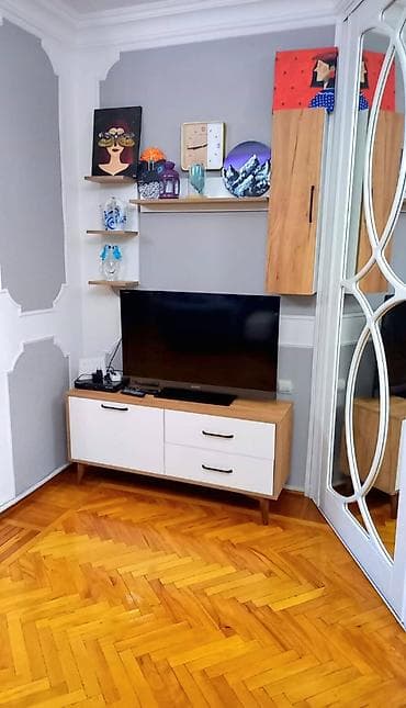 квартира посуточно кара балта: 2 комнаты — 3