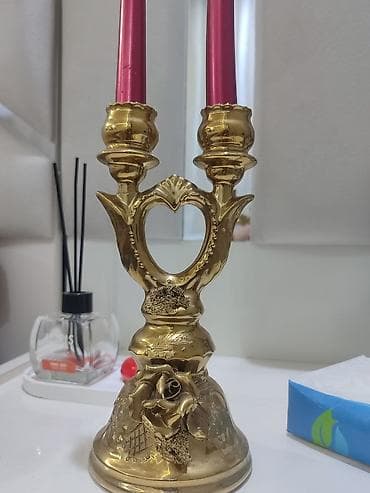 şamdam: İki şamlı bürünc şamdan - Material: parlaq bürünc (metal tökmə) - — 1