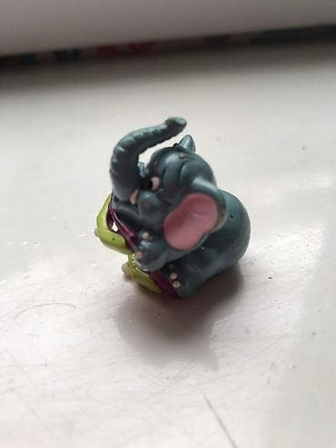 viniller: 1990 ci ilin kinderi — 2