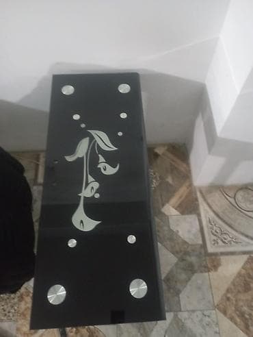 Düz masa, Açılmayan, Təkərsiz, Şüşə, Zəmanətsiz — 1