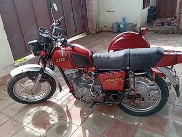 moto moped: Ij — 1