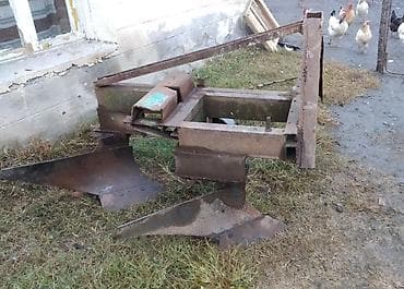 T 25 üçün iki korpuslu kotan satılır. Kotan zavod istehsalı deyil