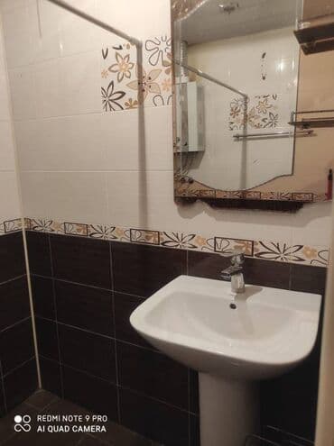 аренда квартир без посредников: Nizami rayonu,Praqa restoranı yaxınlığında,sahəsi 70kv olan,2 otaqdan — 12