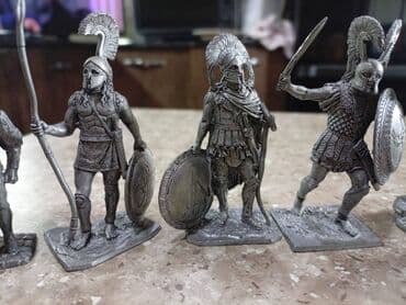 esger paltarinda qiz sekilleri: Fiqur — 3