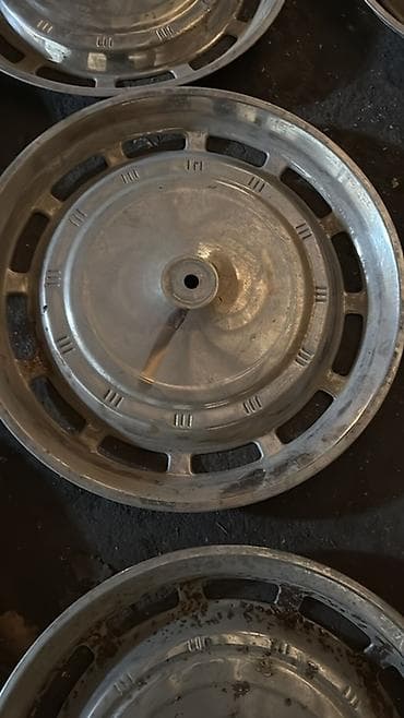 bmw e39 disk teker: Məhsul: Disk kalpak Təsvir: - Material: parlaq alüminium ərintisi - — 1
