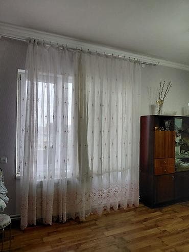 cermetde kiraye evler: 4 otaqlı 80.1 kv.mənzil – geniş və işıqlı 9/6 mərtəbə.Lift var. - — 8