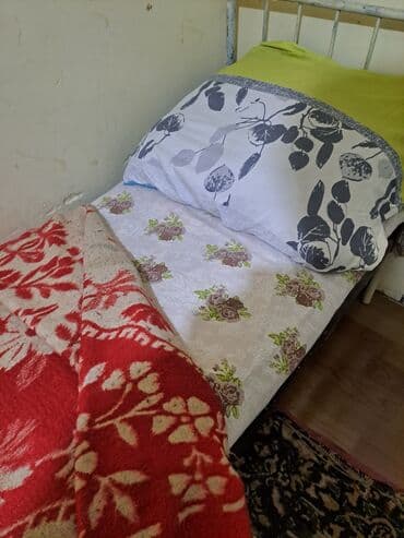 otaq yoldaşı axtarılır: 2 Nəfərlik otag 1 nəfər ucun 65 azn .Otagda yasayis ucun hər sey var — 2