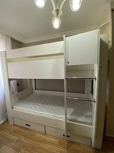 Aytən 🌺 iki mertebe carpayi satilir 250 manat unvan Razin — 1