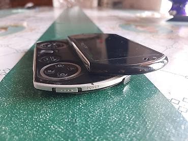 memo cx: Sony PSP Go (PSP-N100x) əl konsolu - Sürüşdürülən dizayn: ekran — 9