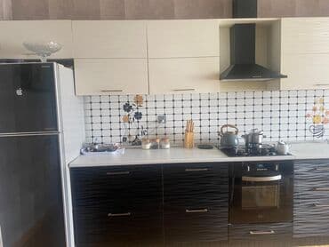 мойка шкаф для кухни: Mətbəx mebeli dəsti - Üst şkaflar: parlaq krem rəngli, düz fasadlı — 5