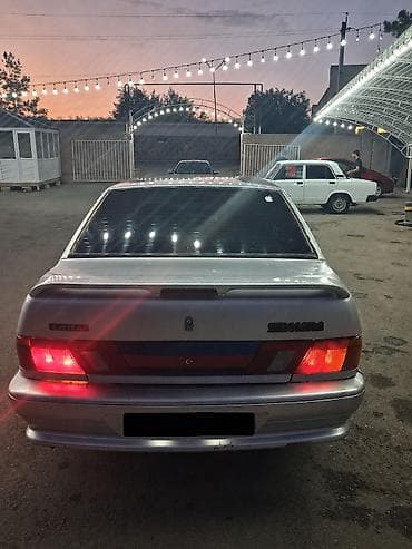 reno masin: Lada Samara sedan (VAZ 2115) – gümüşü rəng, 4 qapı, önlü-arxalı — 6