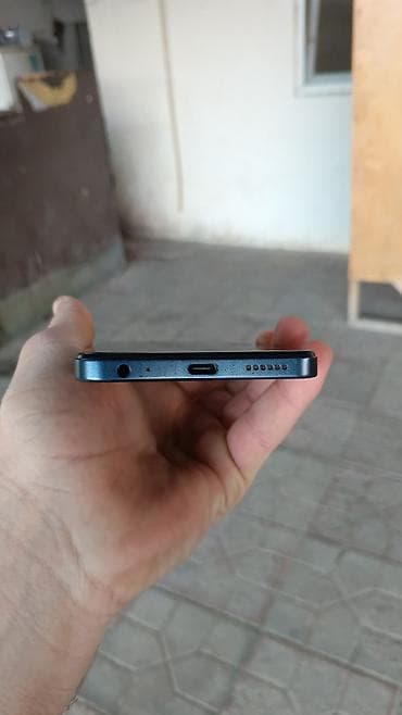 acer 15.6: Infinix Smart 8, 128 GB, rəng - Mavi, Sensor — 5