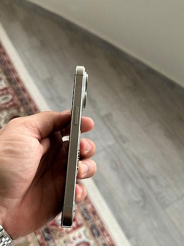 iphone 15 pro max barter: IPhone 15 Pro, Natural Titanium, Face ID — 4