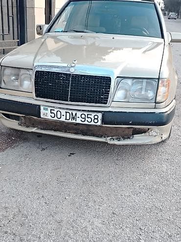 port baqaj: Mercedes-Benz W124 sedan – daxili və eksteryer detalları ilə - Salon — 4