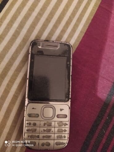 телефон fly nano 2: Nokia 5.1 Plus (X5), 4 ГБ, цвет - Серебристый, Кнопочный — 1