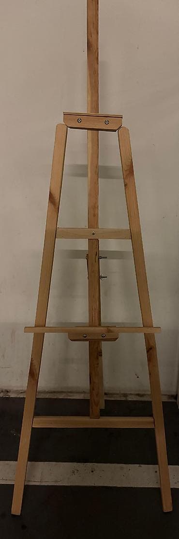 Taxta rəssam molberti (say 10) hamisi birlikdə satilir - Material