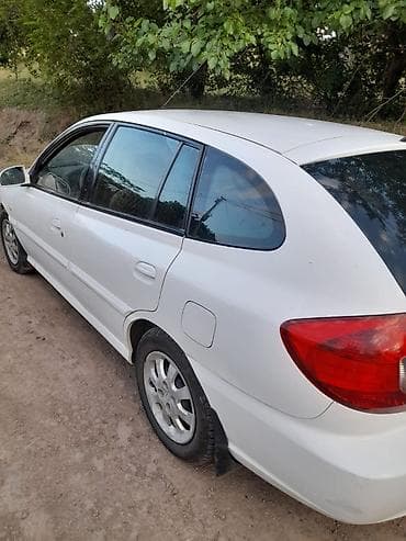 maşin satisi: Kia Rio: 1.5 l | 2004 il Universal — 3