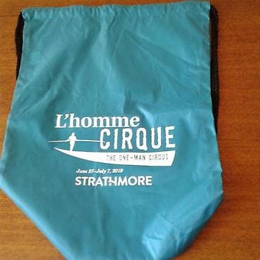 Maskalar, eynəklər: Qız üşaqları üçün idman və yemək çantası cox alana endirim olacaq — 4